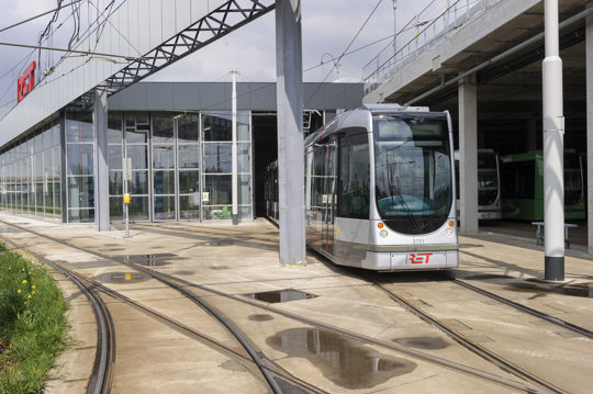 RET start aanleg zonnepanelen met 1600 MWh opwekcapaciteit